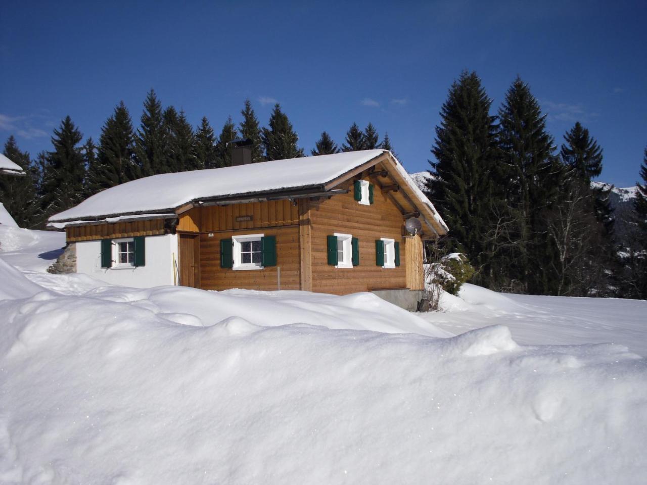 Maisaess Lifinarblick Villa Schruns ภายนอก รูปภาพ