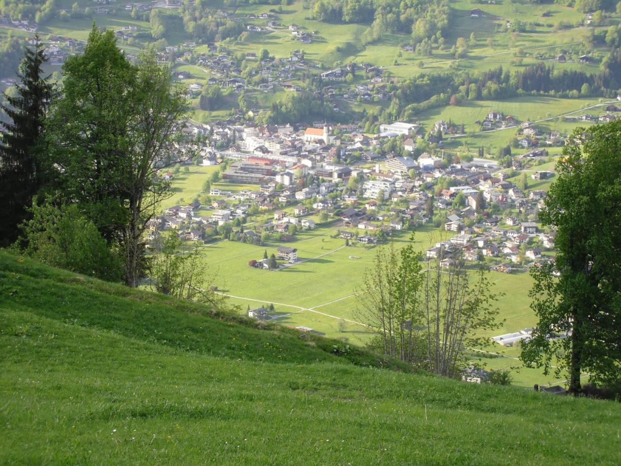 Maisaess Lifinarblick Villa Schruns ภายนอก รูปภาพ